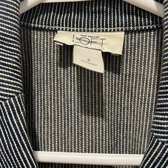 Ann Taylor Loft Striped Denim Jacket Women’s Size 4 - Picture 3 of 4